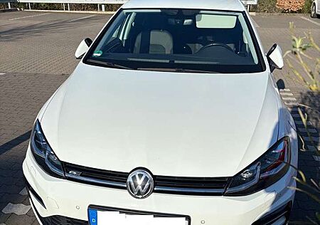 VW Golf Volkswagen VII Diesel 5-Türer 2.0 TDI Highline/R-Line