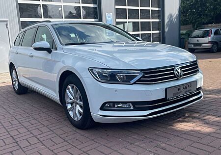 VW Passat Variant Volkswagen Comfort. 1.Hand NAVI Service neu