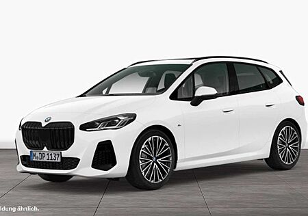 BMW 220 i Active Tourer M Sportpaket AHK HUD