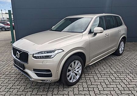 Volvo XC 90 XC90 D5 Momentum AWD AHK Leder LED 7-Sitzer