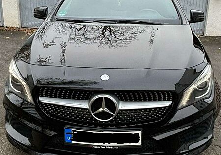 Mercedes-Benz CLA 180 AMG Line