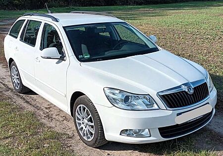 Skoda Octavia Combi 1.6 TDI DPF Ambition