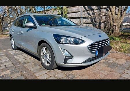 Ford Focus Turnier 1.0 EcoBoost Start-Stopp-System COOL&CONNE