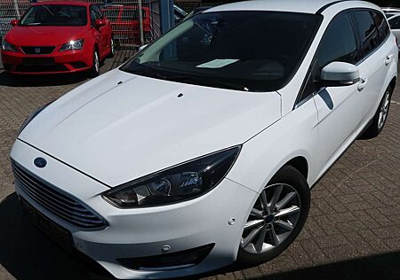Ford Focus 1.0 Titanium Klima