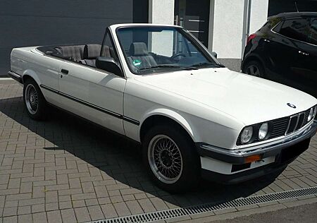 BMW 325i 325 Cabrio Servo Radio Tüv neu H-Zulssung