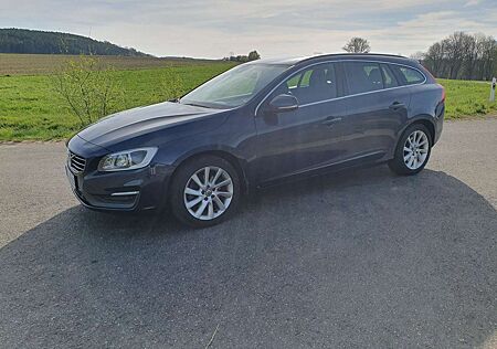 Volvo V60 +T3+Geartronic+Powershift