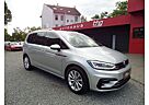 VW Touran Volkswagen 2.0TDI Highline R-LINE/DSG/NAVI/AHK/PANO