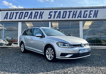 VW Golf Volkswagen VII Variant 1.6 TDI NAVI/SITZHEIZUNG/TEMPOM