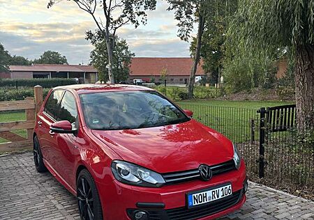 VW Golf Volkswagen 1.4 TSI DSG Highline R LINE - Full option