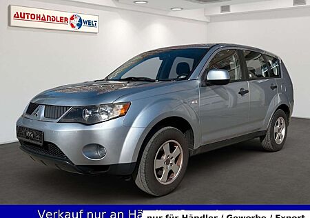 Mitsubishi Outlander 2.0 DI-D Invite 4WD AAC AHK