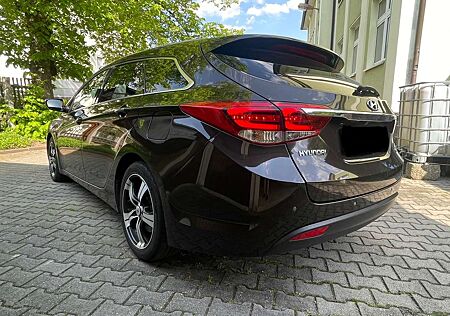 Hyundai i40 Kombi 1.7 CRDi DCT Premium