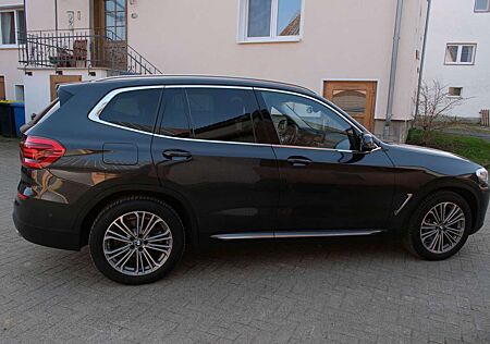 BMW X3 Diesel xDrive30d Aut. Luxury Line