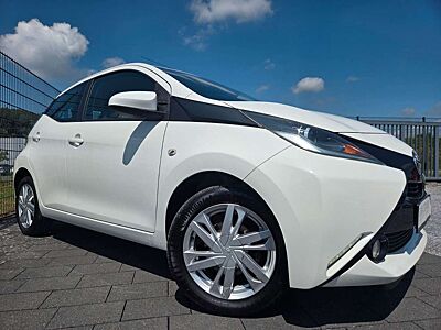 Toyota Others Aygo AYGO x-play touch Aus 1 Hand/Rückfahrkamera