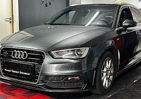 Audi A3 Sportback S line Sportpaket Quattro StandHZG