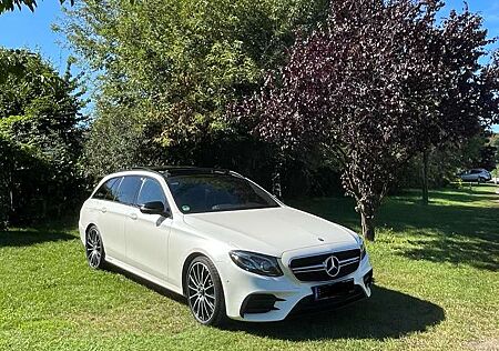 Mercedes-Benz E 200 T 9G-TRONIC AMG Line