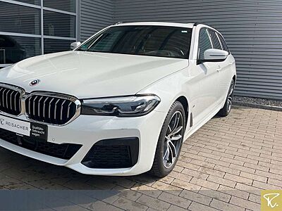 BMW 530 d A M-Sport,Pano,AHK,Komf-Sitze,HUD,8fach