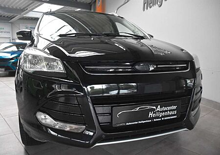 Ford Kuga Titanium Autom. Leder Navi Sitzheiz. Allrad