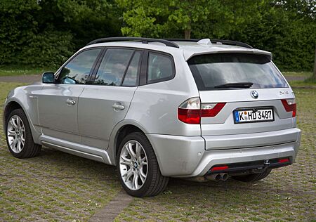BMW X3 3.0si Aut.*M Paket*Leder*Voll*