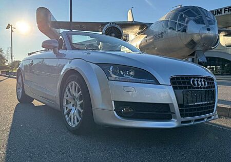 Audi TT Roadster CABRIO 2.0 TFSI S tronic