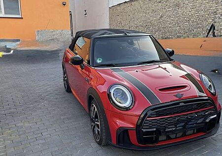 Mini John Cooper Works Cabrio Aut. Essential Trim