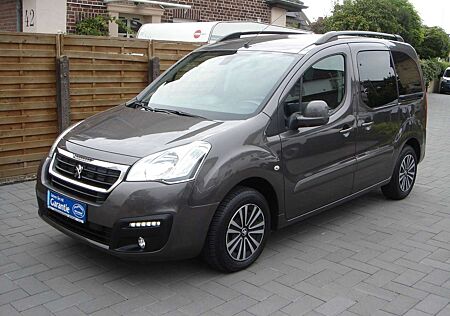 Peugeot Partner TEPEE ACTIVE +AUTOM+1.HAND+43 TKM +TOP !