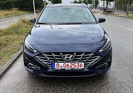 Hyundai i30 Kombi 1.0 T-GDI 48V-Hybrid DCT Trend