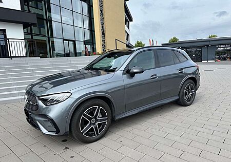 Mercedes-Benz GLC 220 AMG Line, AHK, Standheiz.,Panorama, MB-Garantie
