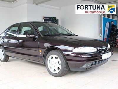 Ford Mondeo 1.8 Ghia 1.Hand original 59.950 km
