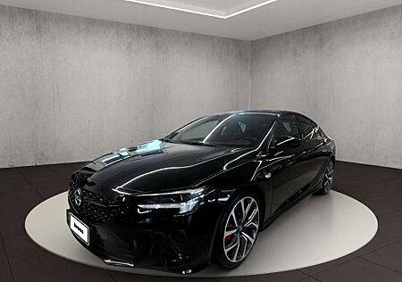 Opel Insignia Grand Sport GSi 2.0 Turbo 169 kW 230 PS