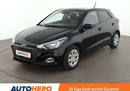 Hyundai i20 1.2 Style*PDC*CAM*SHZ*CARPLAY