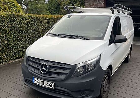 Mercedes-Benz Vito 114 CDI 4MATIC Lang Aut. Mixto