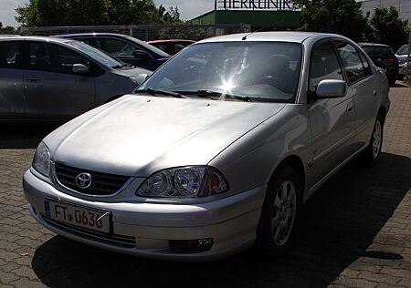 Toyota Avensis 1.6 Linea Terra Lim. Klima
