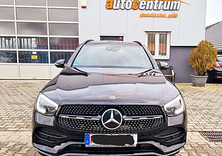 Mercedes-Benz GLC 300 de 9G 4M AMG*Night*Pano*ACC+*AHK*360°*DAB