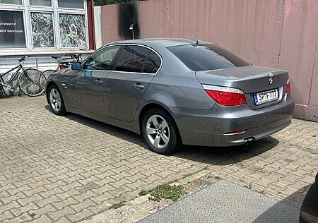 BMW 525i 525