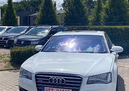 Audi A8 4.2 TDI quattro Voll/22Zoll/