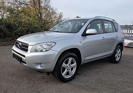 Toyota RAV 4 2.2D 4x4 Allrad 136ps Klima Multifunktionslenkrad