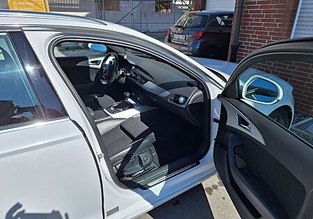Audi A6 Avant 3.0 TDI DPF quattro S tronic