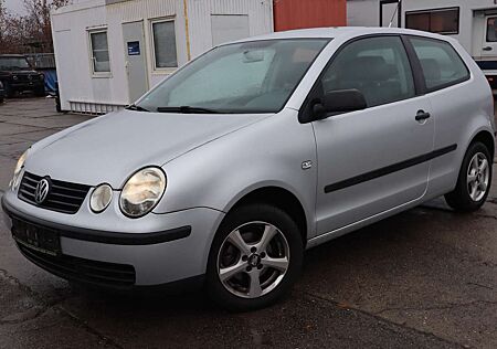 VW Polo Volkswagen Basis/ NEU TÜV