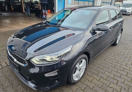 Kia XCeed Ceed SW / cee'd SW Alu Navi PDC Kamera FSE