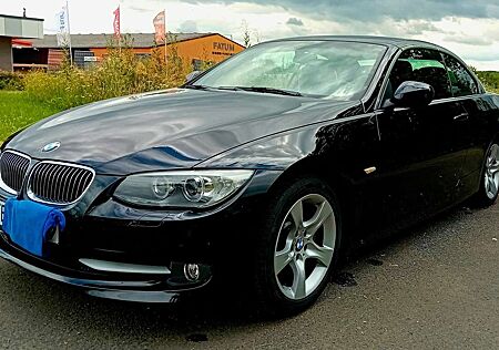 BMW 325i 325 Cabrio - all black - AHK - Soundsystem