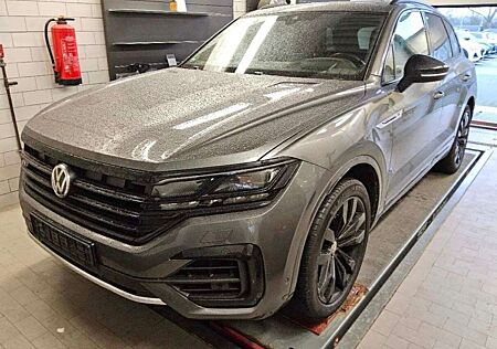 VW Touareg Volkswagen 3.0 TDI 4M - R-LINE PANO IQ.LIGHT