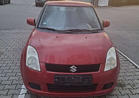 Suzuki Swift 1.4 16 v benzin