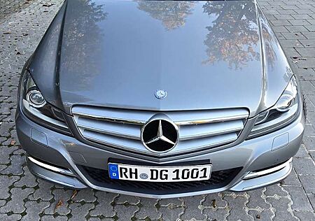 Mercedes-Benz C 220 CDI DPF Automatik BlueEFFICIENCY Avantgarde
