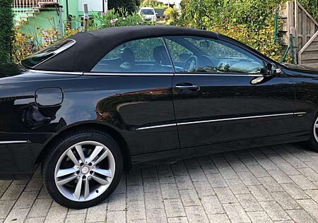 Mercedes-Benz CLK 200 CLK Cabrio 200 Kompressor Avantgarde