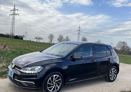 Volkswagen Golf 7 1.0 TSI Sound- 110 PS sehr sparsam-TOP