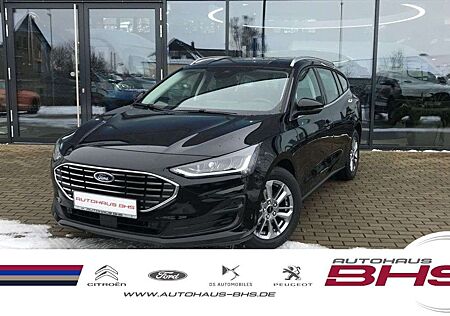 Ford Focus Turnier 1.0l EB 125PS ATG Titanium Design