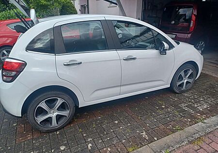 Citroën C3 Citroen Pure Tech (VTi) 82 Selection