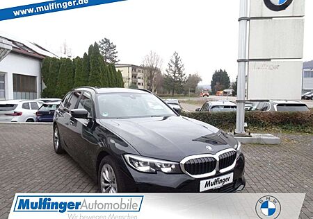 BMW 318 d Tour. Aut. ACC PanoDach LiveProf. DAB AHK LED