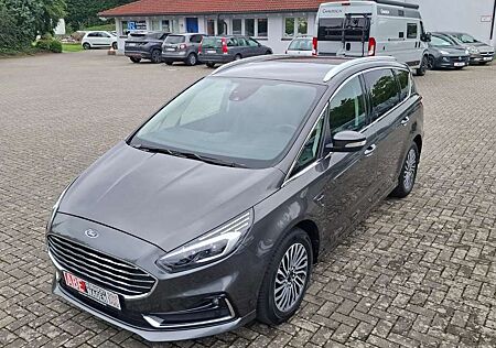 Ford S-Max Titanium AHK 7 Sitzer DAB Kamera LED