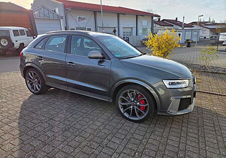 Audi RS Q3 Q3 2.5 TFSI quattro S tronic performance